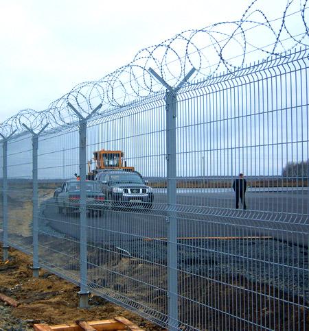 Ограждение периметра территории